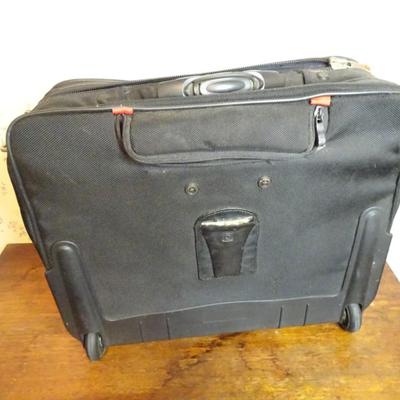 LOT 264. ROLLER CASE
