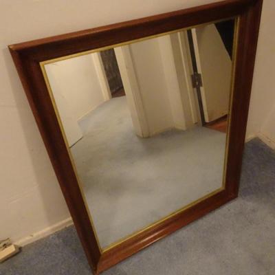 LOT 267. MIRROR