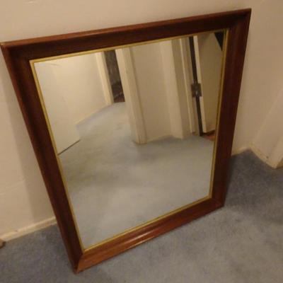 LOT 267. MIRROR