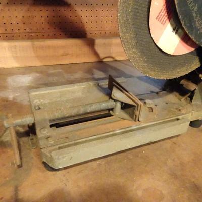 LOT 301. CUTOFF MACHINE