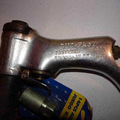 LOT 306 VARIETY OF TOOLS