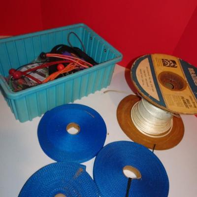 LOT 307 ROPE, NYLON STRAP