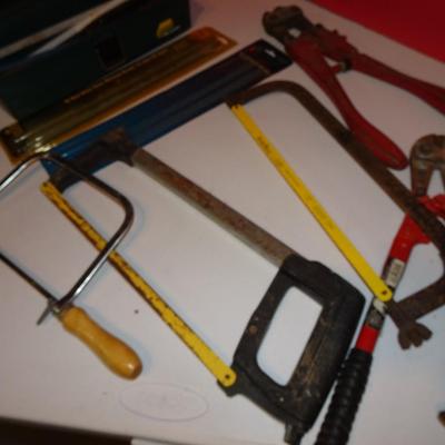 LOT 312. VARIETY OF TOOLS