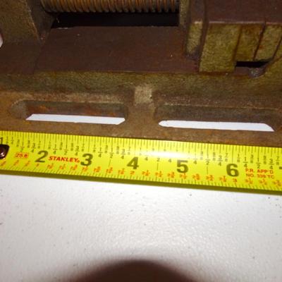 LOT 314. DRILL PRESS VISE