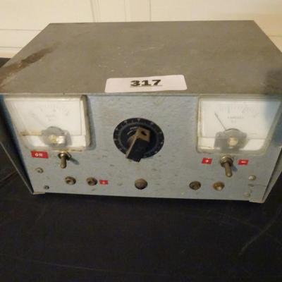LOT 317 VINTAGE ELECTRONIC DEVICE