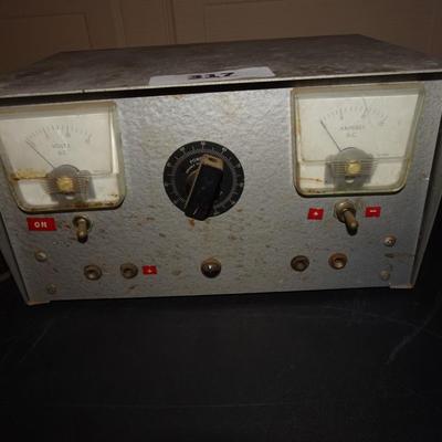 LOT 317 VINTAGE ELECTRONIC DEVICE