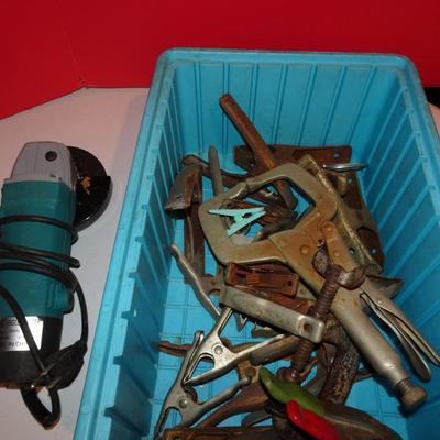 LOT 318. CLAMPS AND ANGLE GRINDER