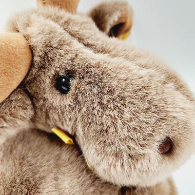 SO INCREDIBLY CUTE MARY MEYER "FOOT LOOSE MOOSE" STUFFIE