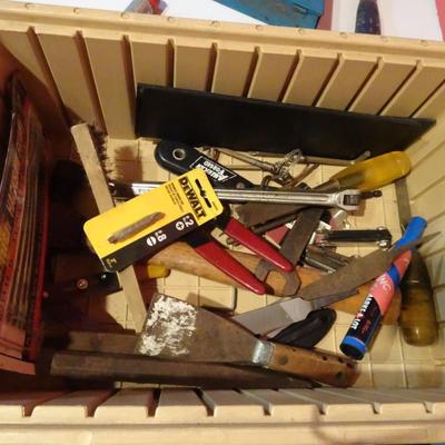 LOT 321. MISC TOOLS