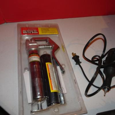 LOT 323. MISC TOOLS