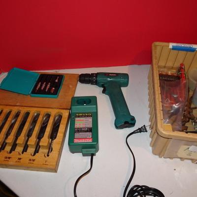 LOT 324 DRILL AND DRILL BITS