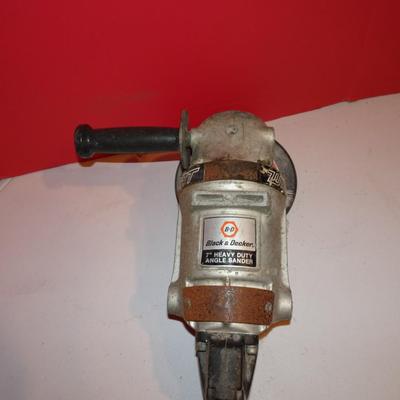 LOT 235. BLACK AND DECKER 7" HEAVY DUTY ANGLE SANDER