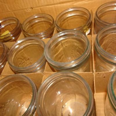 LOT 331.  KERR MASON JARS USED, NOLIDS, NEED CLEANING