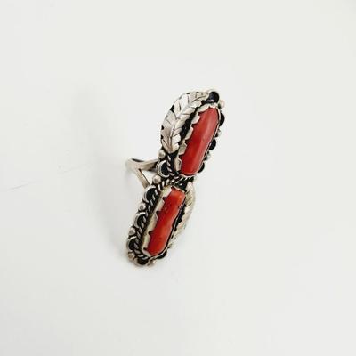 BEAUTIFUL VINTAGE SIGNED STERLING RED CORAL RING SIZE 6.5