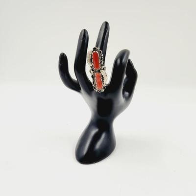 BEAUTIFUL VINTAGE SIGNED STERLING RED CORAL RING SIZE 6.5