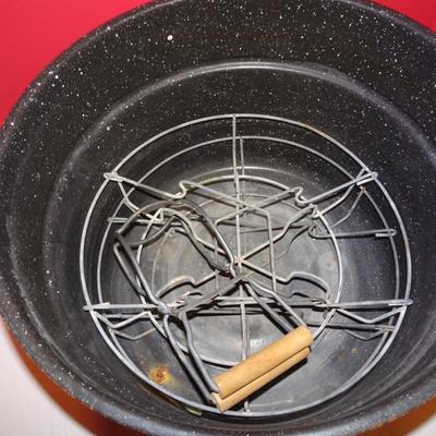 LOT 336. ENAMEL WARE POT CHIP ON LID