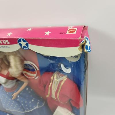 1991 MATTEL BARBIE FOR PRESIDENT GIFT SET