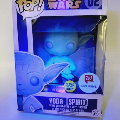 FUNKO POP GLOW IN THE DARK WALGREENS EXCLUSIVE YODA SPIRIT