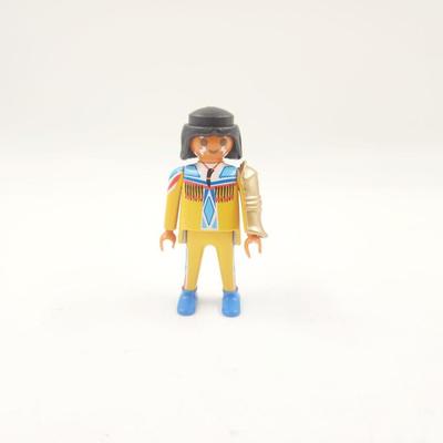 1993 PLAYMOBIL NATIVE AMERICAN FIGURINE
