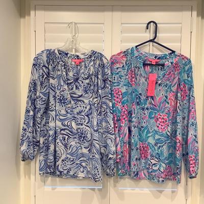 Lot 8548 Lilly Pulitzer Ladies Tops ( 1 NEW WITH TAG )