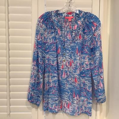 Lot 8549. Lilly Pulitzer Ladies Tops
