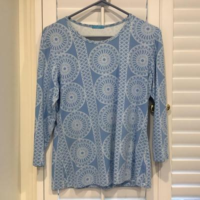 Lot 8605. Lot of Ladies Tops ( J.McLaughlin & Melly M )