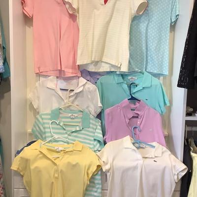 Lot 8615. Lot of Vineyard Vines / Landsâ€™End Short-sleeve tops