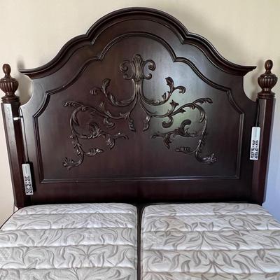Classic Queen Wood Bed Frame. (BR2-JM)