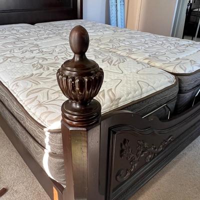 Classic Queen Wood Bed Frame. (BR2-JM)