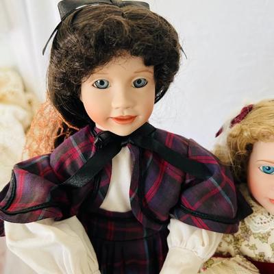 Ashton Drake â€˜Little Womenâ€™ Porcelain Dolls (BR3-JM)