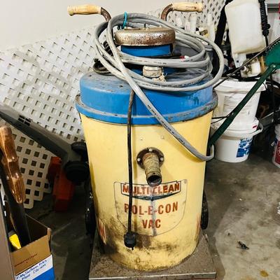 Master Vac Pol-E-Con Vacuum (G-JM)