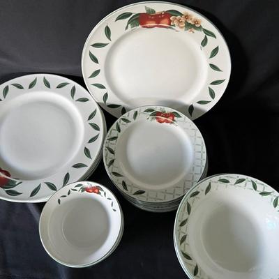 Cades Creek Genuine Stoneware (BR1-JM)