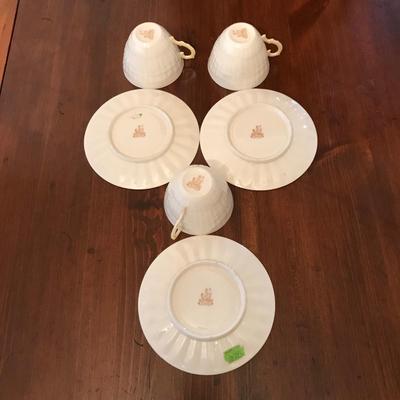 BELLEEK POTTERY Neptune, yellow