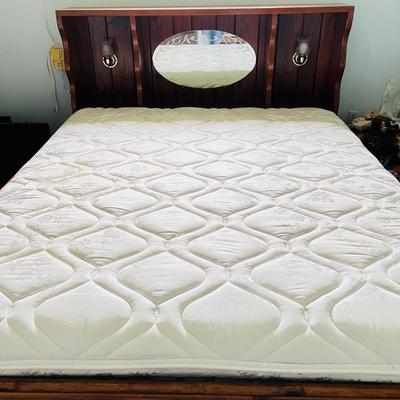 Wood King Size Bed-Frame   (BR3-JM)