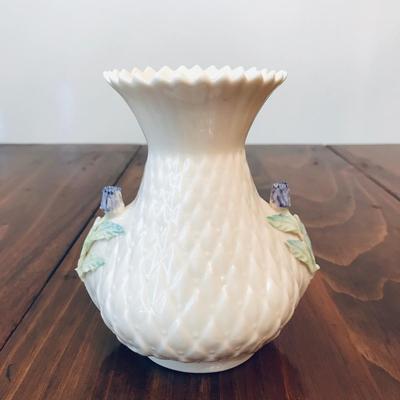 BELLEEK Vintage Set of 5 Set