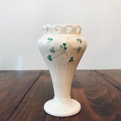 BELLEEK Vintage Set of 5 Set