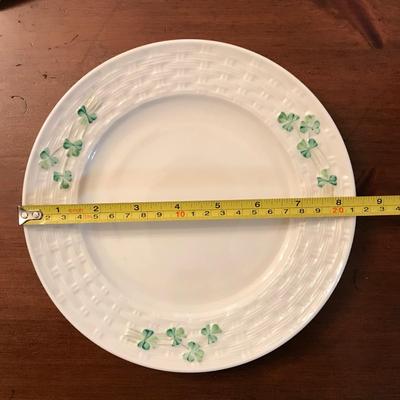 BELLEEK CLASSIC Shamrock 18 Piece Plate Set .