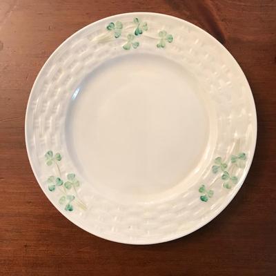 BELLEEK CLASSIC Shamrock 18 Piece Plate Set .