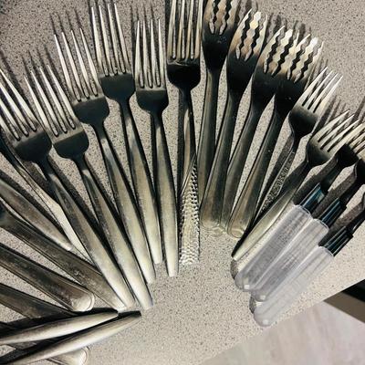 Silverware DR-JM)