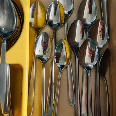 Silverware DR-JM)
