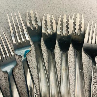 Silverware DR-JM)