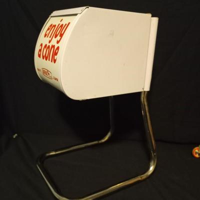 VINTAGE WINDUP TIN TRIKE-METAL CONE STAND-CIRCUS PUZZLE-CLOWN FIGURINE