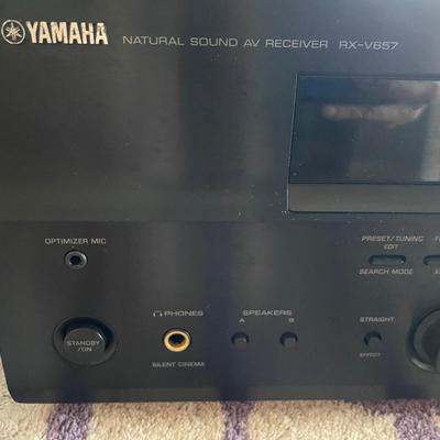 Lot 73.5. Yamaha Receiver