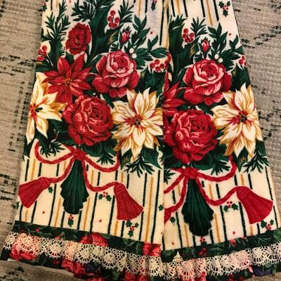 Pair of vintage Christmas kitchen tea towels
