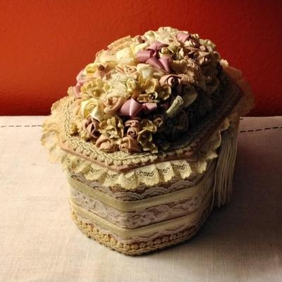 Vintage Victorian Style Jewelry box