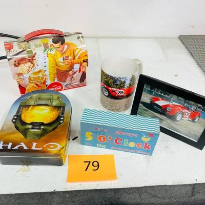 Lot of collectibles