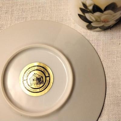 Gorgeous Magnolia Teacup & Saucer