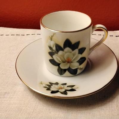 Gorgeous Magnolia Teacup & Saucer