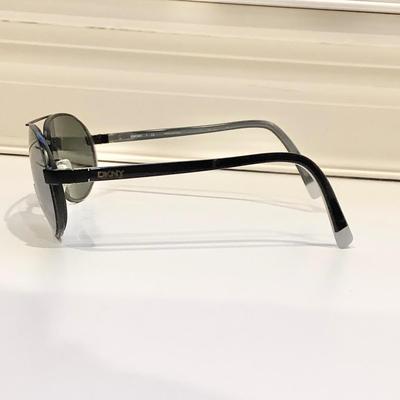 8672 Ray Ban Aviator Glasses and DKNY Sunglasses
