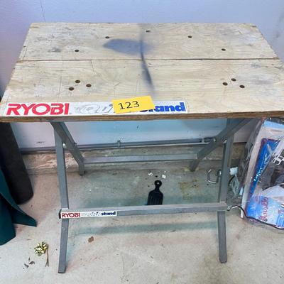 Ryobi Fold up work stand